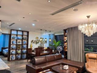 Hàng hiếm! bán căn hộ 2pn tầng trung đầy đủ nội thất sky city 88 láng hạ