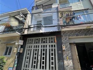 Nhà 3 tấm giá chỉ nhỉnh 4tỷ, diện tích ngang 4m dài 10m, 1 trệt 2 lầu đúc kiên cố.  0777 736 ***