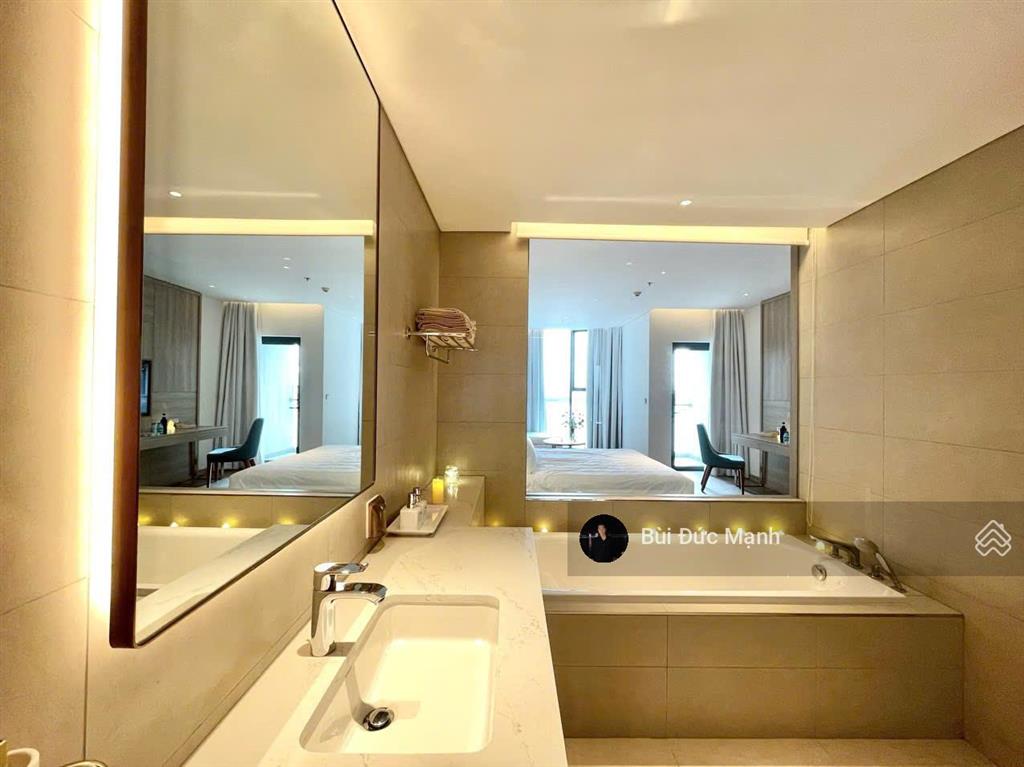 Căn a la carte view biển giá cực rẻ, full nội thất, nhận nhà kinh doanh và ở luôn!