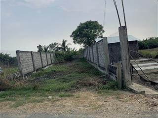 Chính chủ ngộp gửi bán đất cdlt dt 127m2 thổ cư shr gần đường 835 chốt giá 630tr