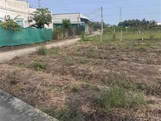 Đất siêu ngộp gần chợ hưng long, bình chánh 87m2 chỉ 890tr