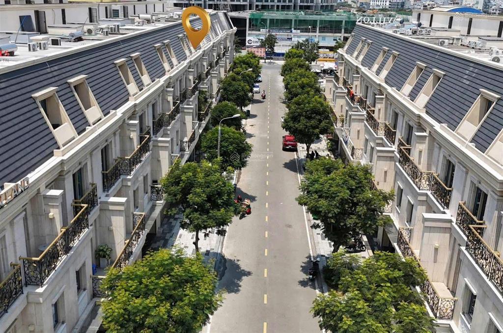 Chính chủ bán căn shophouse 4 tầng tại regal pavillon đà nẵng