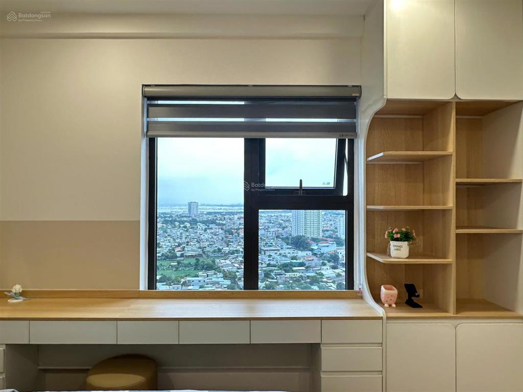 Cho thuê dài hạn căn 3 phòng ngủ vt centre point nội thất cao cấp cực đẹp