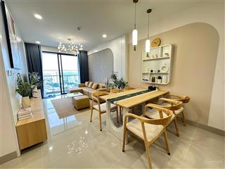 Cho thuê dài hạn căn 3 phòng ngủ vt centre point nội thất cao cấp cực đẹp
