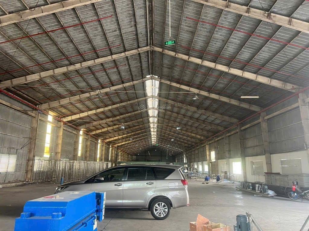 Cho thuê kho, nhà xưởng 3000m2 tại thị trấn gò dầu, 210 triệu vnd/th