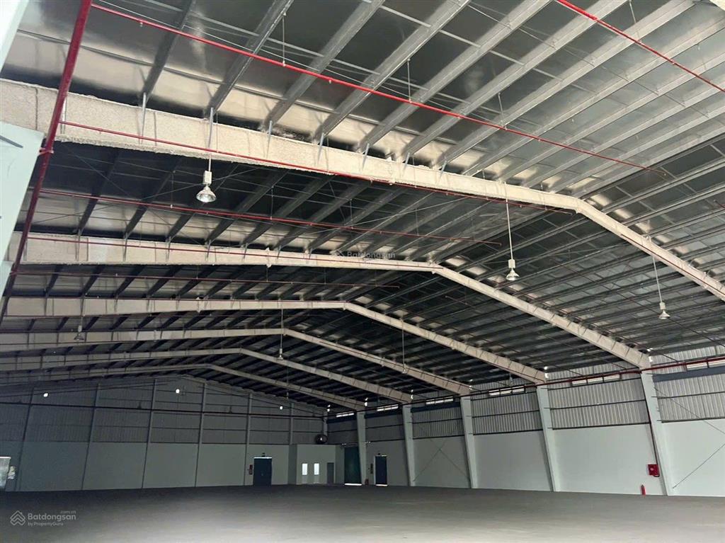 Cho thuê kho, nhà xưởng, đất tại lê minh xuân, 95 triệu, 700m2 giá siêu hời