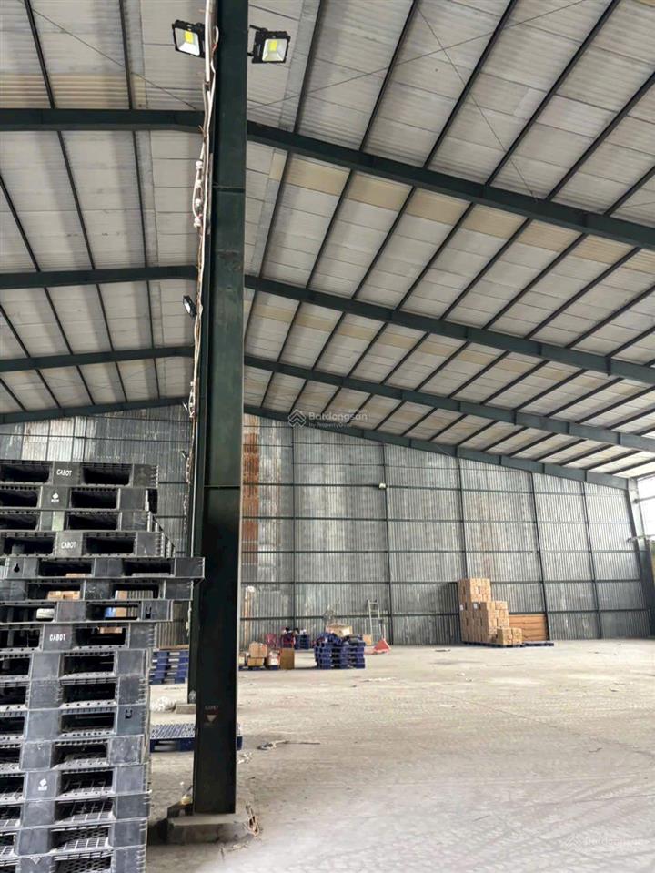 Cho thuê kho, nhà xưởng 1100m2, giá cực chất 77 triệu/th tại thị trấn gò dầu, tây ninh