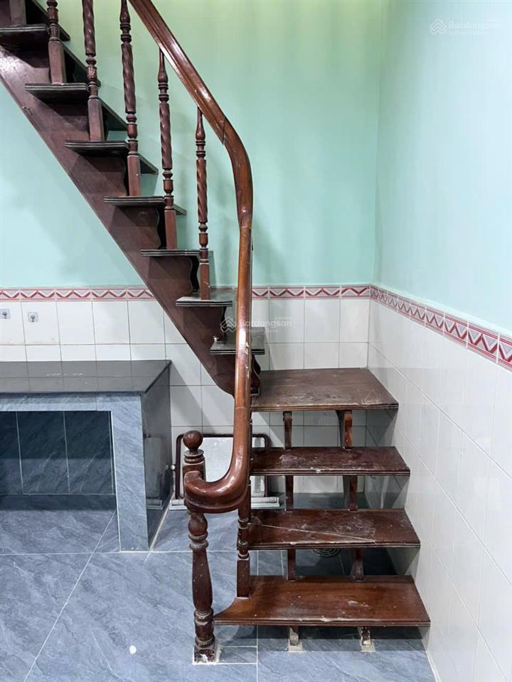 Nhà mặt tiền trong chợ tân hươngđường đỗ thị tâm, dt 4x15m, có lửng, đang cho thuê, giá 6.5 tỷ