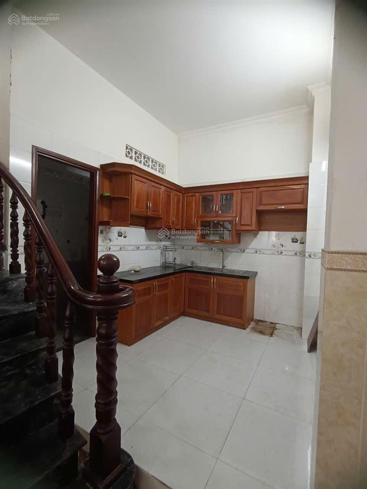 Bán nhà hẻm 5m thông đường vườn làip.tân thànhtân phú, dt 4x13m, 2 lầu, st, giá 7.5 tỷ tl