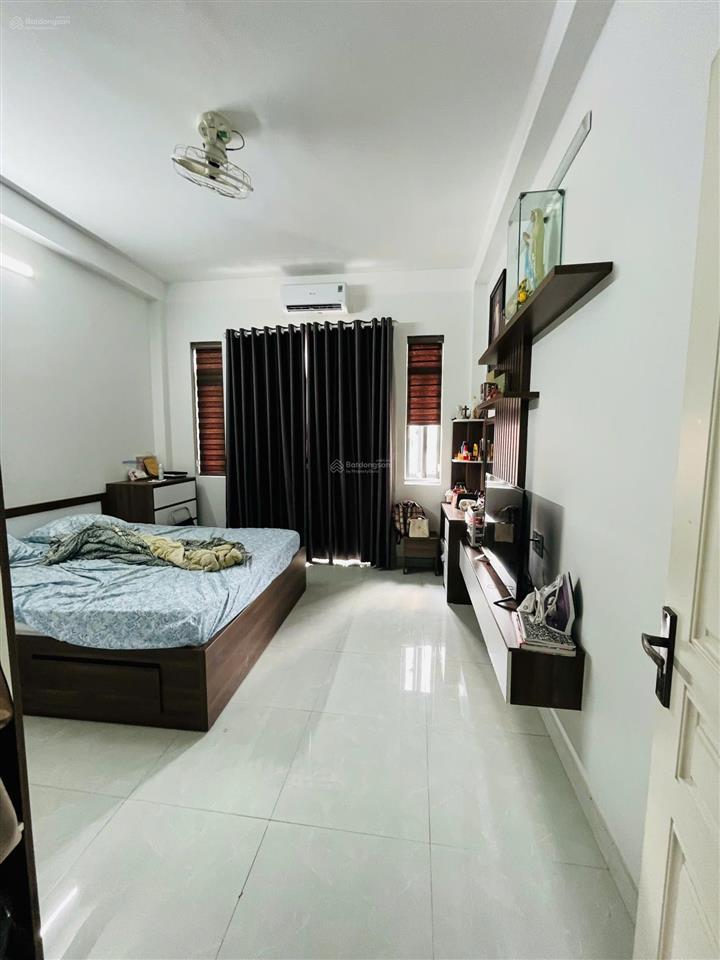 Nhà hẻm xe hơi thông gò dầup.tân sơn nhì tân phú, lửng 2 lầu, dt 4x15m, giá 8 tỷ tl