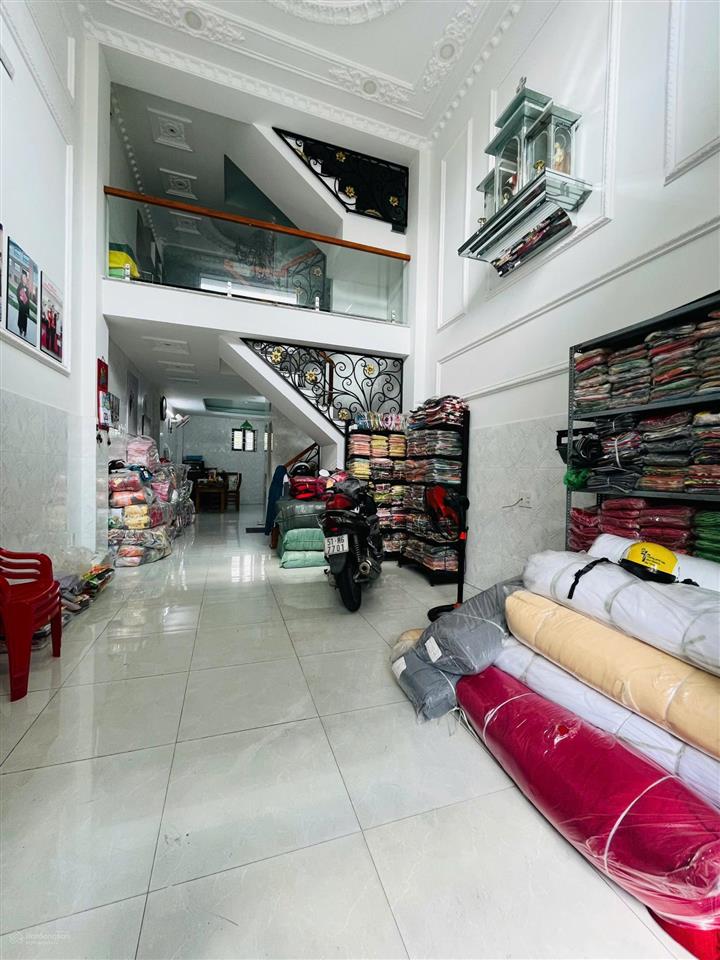 Nhà hẻm xe hơi thông gò dầup.tân sơn nhì tân phú, lửng 2 lầu, dt 4x15m, giá 8 tỷ tl