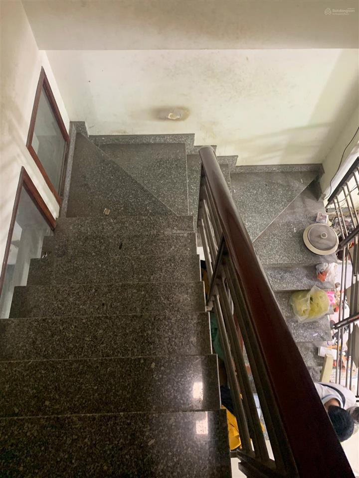 Bán nhà 2 lầu, đúc cứng, dt 4x20m, đủ lg hẻm 4m đường nguyễn suýp.tân sơn nhì, giá 7.95 tỷ tl ít