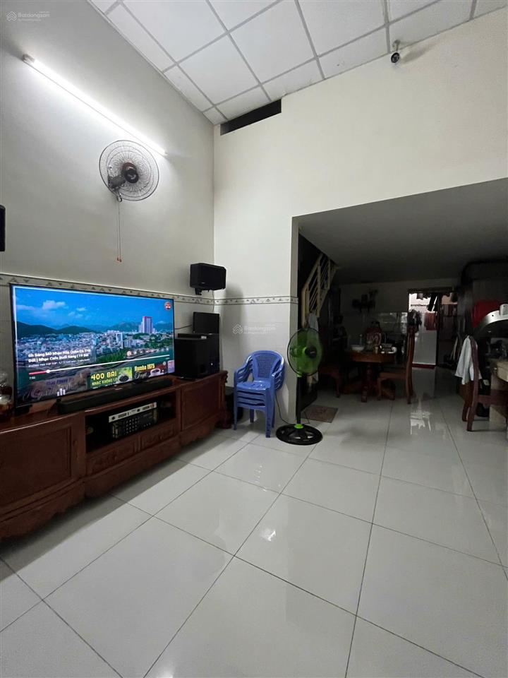Chính chủ gấp bán nhà ở và kinh doanh mt hà thị đátp.tân sơn nhì, có lửng, 4x20m, giá 9.3 tỷ