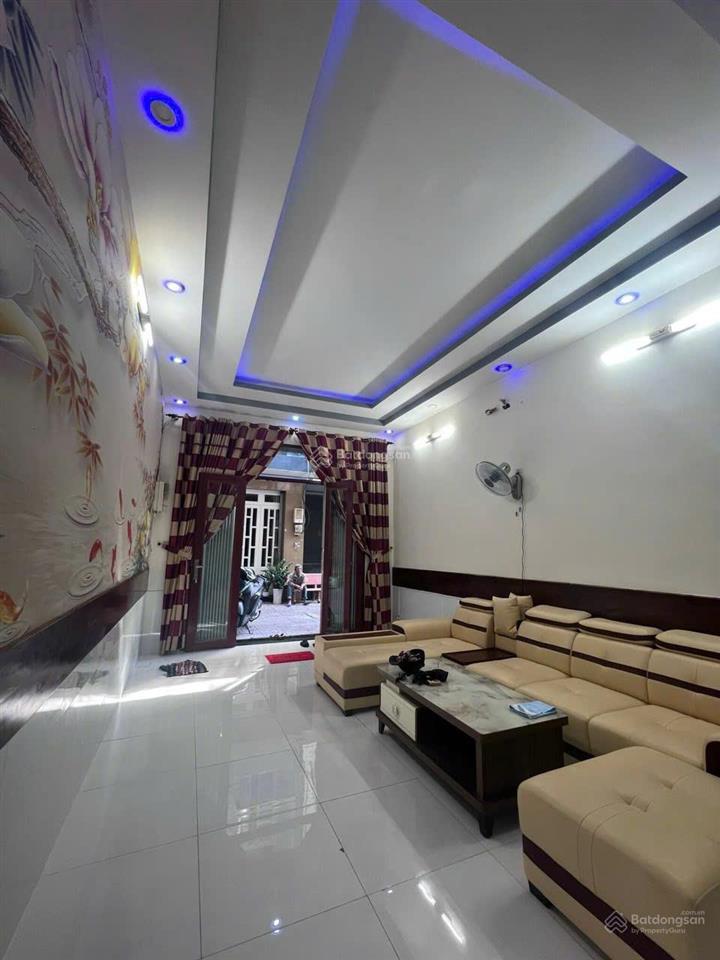Nhà đúc chắc chắn hẻm 80/ gò dầu, p. tân sơn nhì, đúc 2 lầu, 4pn, dt 4x12m, giá 7.6 tỷ tl