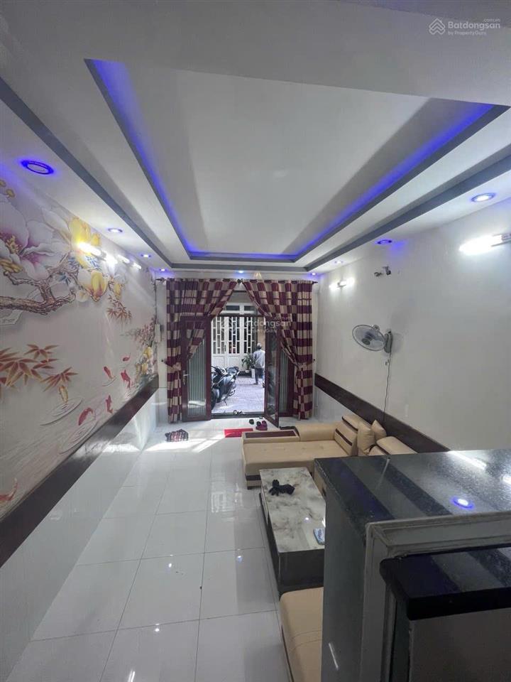 Nhà đúc chắc chắn hẻm 80/ gò dầu, p. tân sơn nhì, đúc 2 lầu, 4pn, dt 4x12m, giá 7.6 tỷ tl