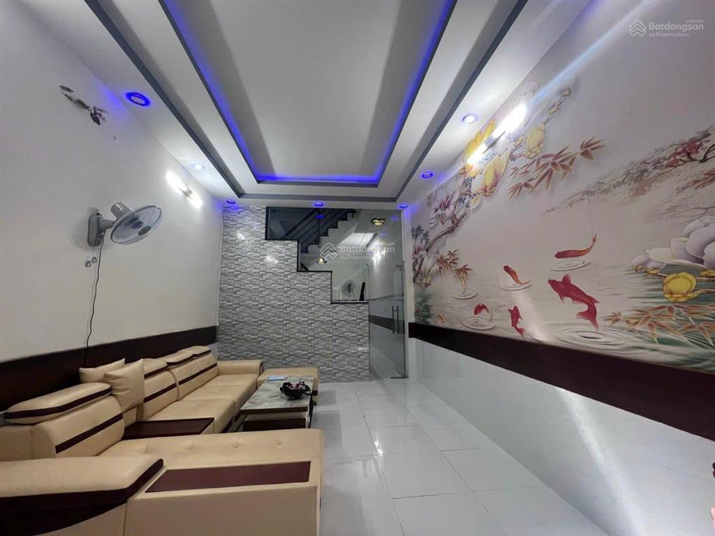 Nhà đúc chắc chắn hẻm 80/ gò dầu, p. tân sơn nhì, đúc 2 lầu, 4pn, dt 4x12m, giá 7.6 tỷ tl