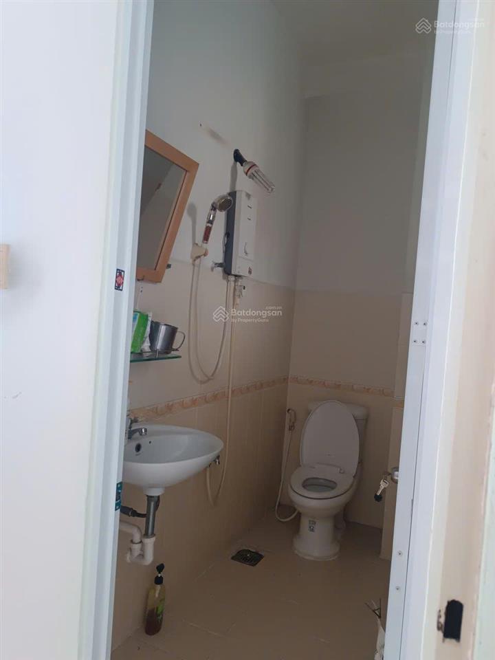 Nhà hẻm thông 5m gò dầup.phú thọ hoà, trệt 2 lầu, sân thương, 4pn,5wc, dt 4x17m, giá 8.2 tỷ tl