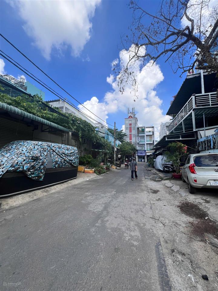 Bán nhà hẻm 10m thông hoàng ngọc phách tân phú  1 lầu đúc, drt 4x19.5m, giá 8.8 tỷ tl