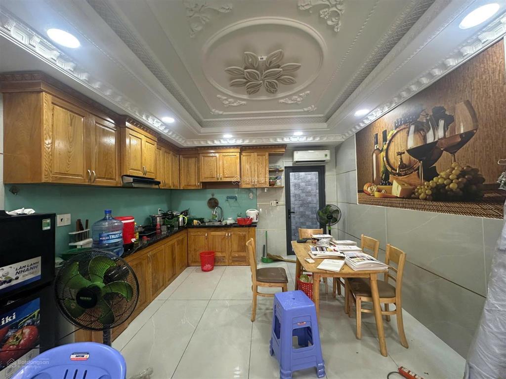 Bán nhà khu hoa sứ đường 26 tháng 3, p. bình hưng hòa, 4x14, đúc 4.5 tấm, giá 6.9 tỷ bớt ít