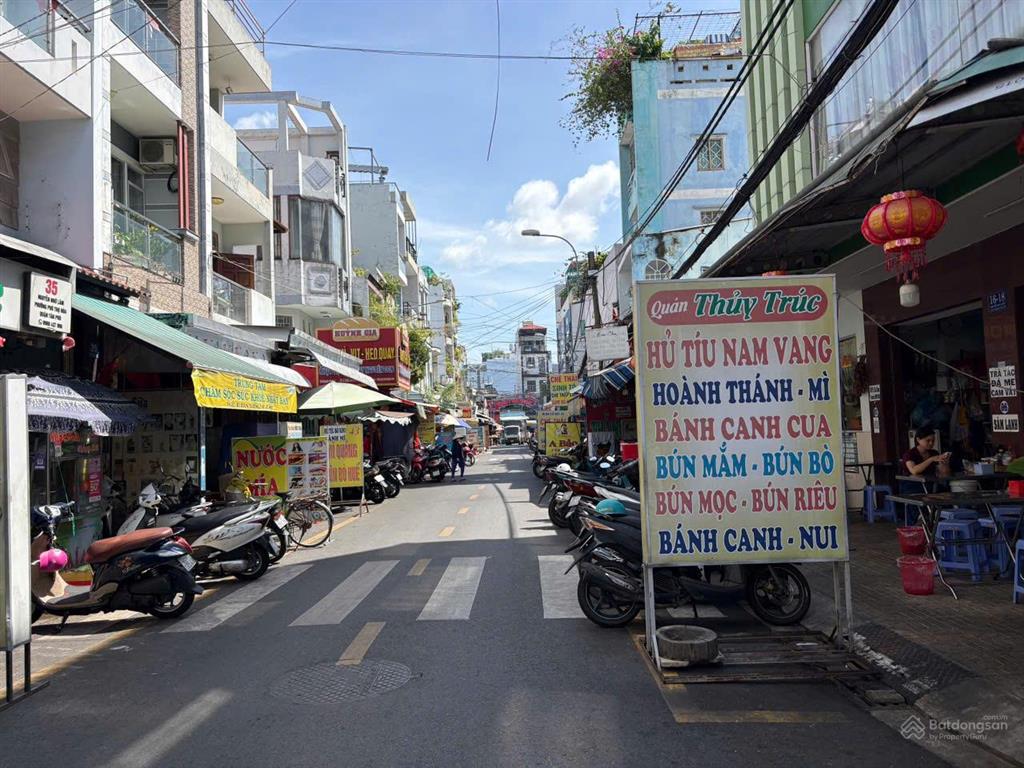 Nhà nguyễn nhữ lãm gần chợ vải, phố ẩm thực đêm  1 lầu, dt 4.2x12m nở hậu 4.3m, giá 7.7 tỷ