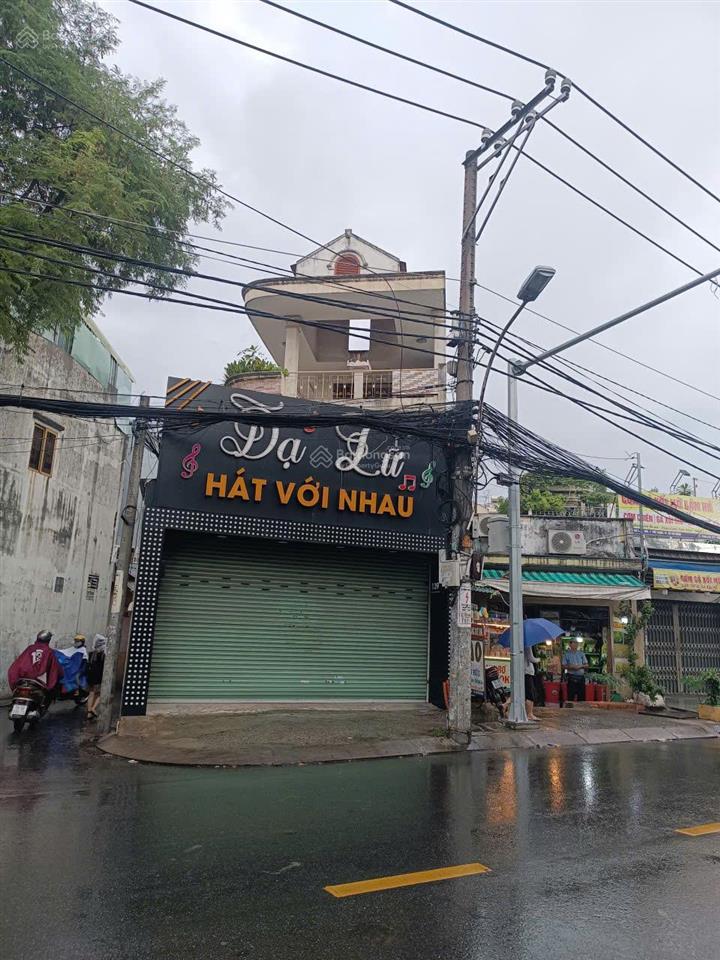 Góc 2 mặt tiền kinh doanh thoại ngọc hầu  2 lầu  dt 4.2x36m, thu nhập 50tr, giá 18 tỷ tl