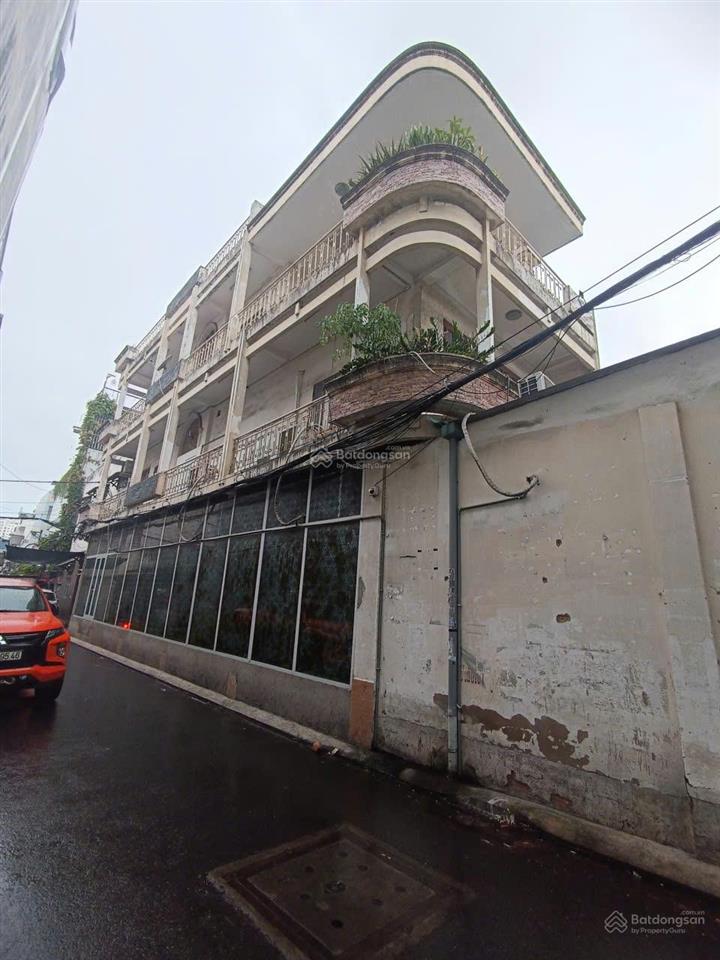 Góc 2 mặt tiền kinh doanh thoại ngọc hầu  2 lầu  dt 4.2x36m, thu nhập 50tr, giá 18 tỷ tl