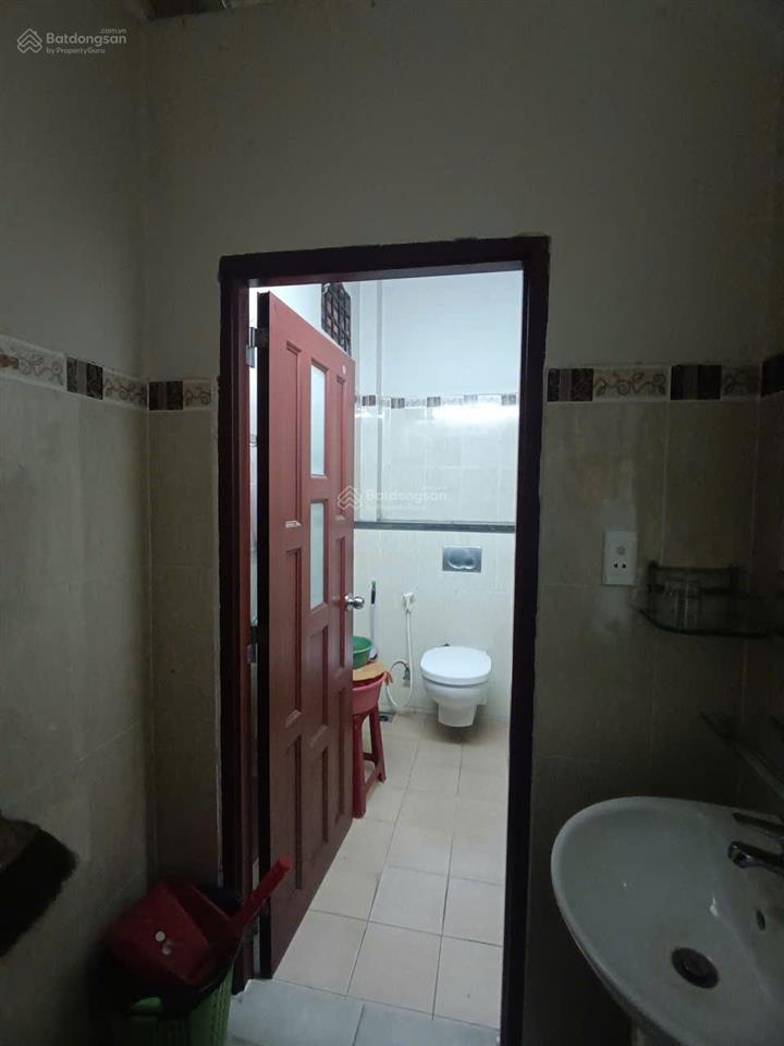 Góc 2 mặt tiền kinh doanh thoại ngọc hầu  2 lầu  dt 4.2x36m, thu nhập 50tr, giá 18 tỷ tl