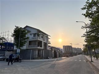 Biệt thự song lập giáp hà nội, giá chỉ bằng 1/3 thị trường