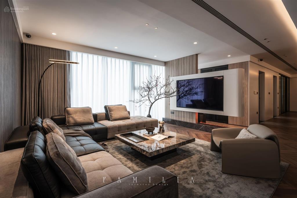 Bán gấp ch 3pn, 2wc, 106m2 tại chung cư the nine, 12 tỷ vnd