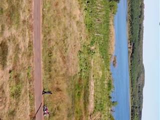 Đất view hồ mặt nhựa bán nhanh