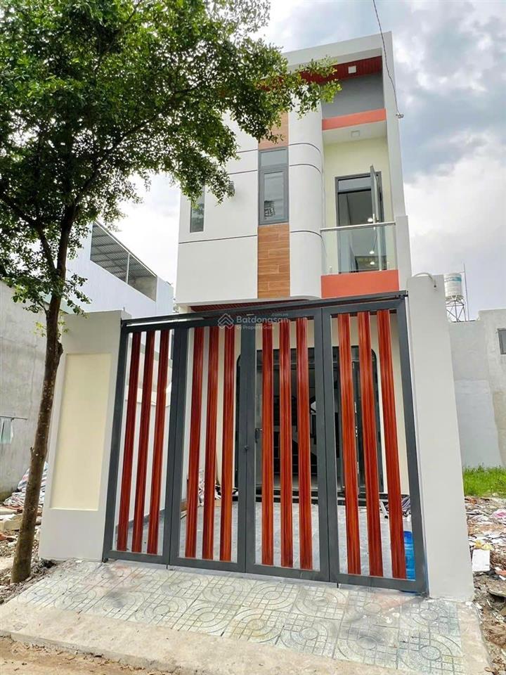 Cô chú về quê sống bán nhà ngay 1 sẹc đường huỳnh văn nghệ nối dài, p. bửu long, tp. biên hòa