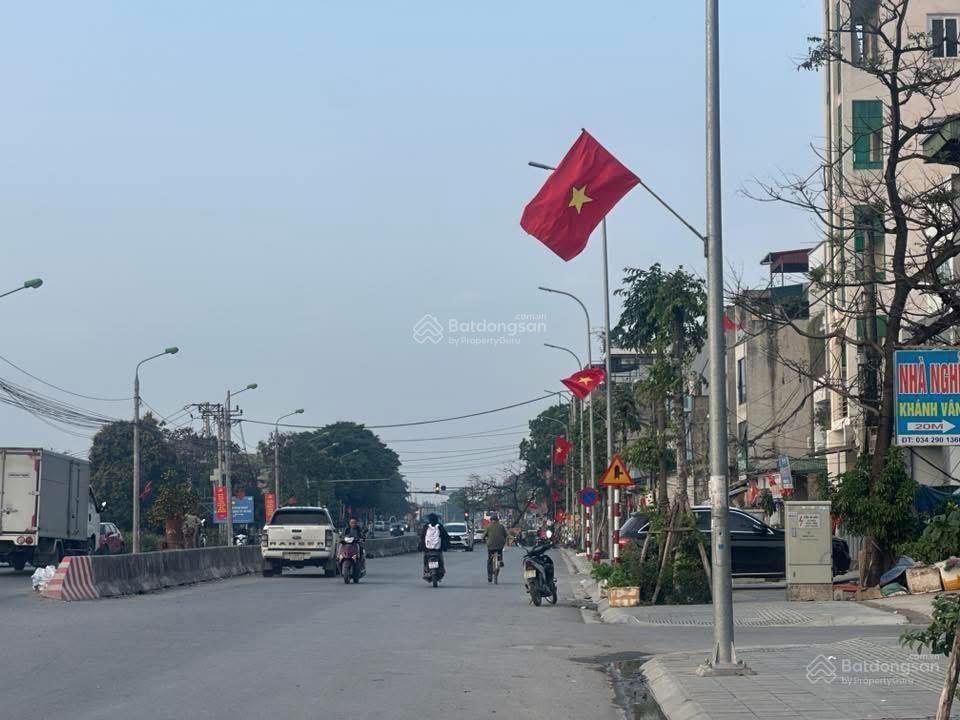 Bán nhà lô góc c4 gần ql3 nguyên khê, đông anh