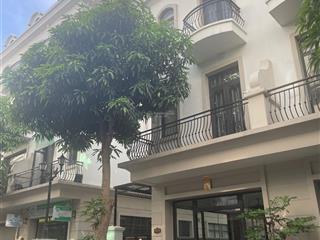 Xẻ khe 97,5m2 sao biển vin2, ht full 5 tầng đẹp
