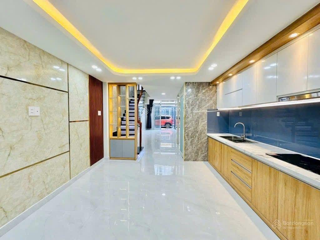 Nhà bán nguyễn văn dung xh đỗ cửa khu phân lô 55m 5 tầng ,thang máy, full nội thất ,vào ở ngay