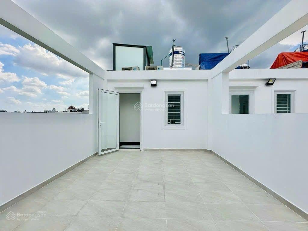 Nhà bán nguyễn văn dung xh đỗ cửa khu phân lô 55m 5 tầng ,thang máy, full nội thất ,vào ở ngay