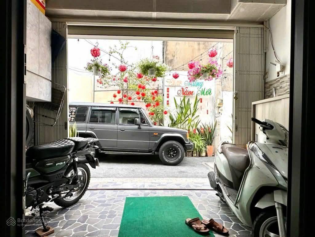 Nhà bán nguyễn văn công 64m2, 5tầng 5pn 5wc hxh nhỉnh 11tỷ gần sân bay, cv gia định p3, gò vấp