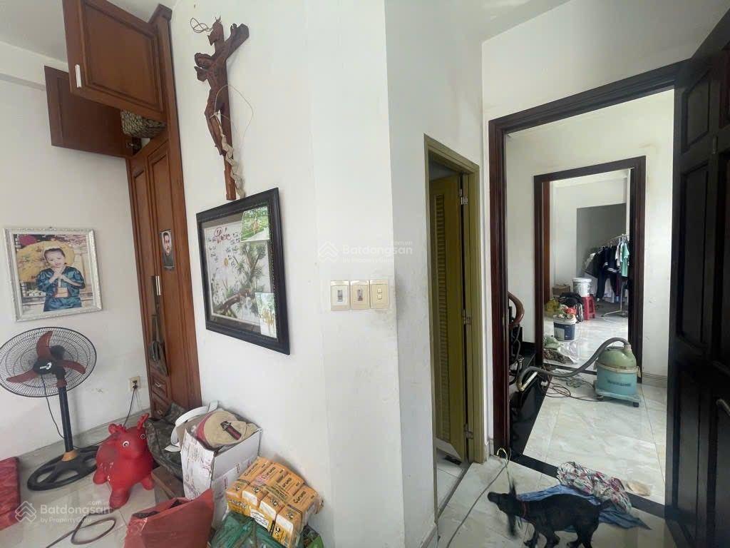 Nhà hẻm xe tải đoạn sầm uất nhất trần bá giao  thông số đẹp. 5,2 * 20m, giá nhỉnh 12tỷ, p5