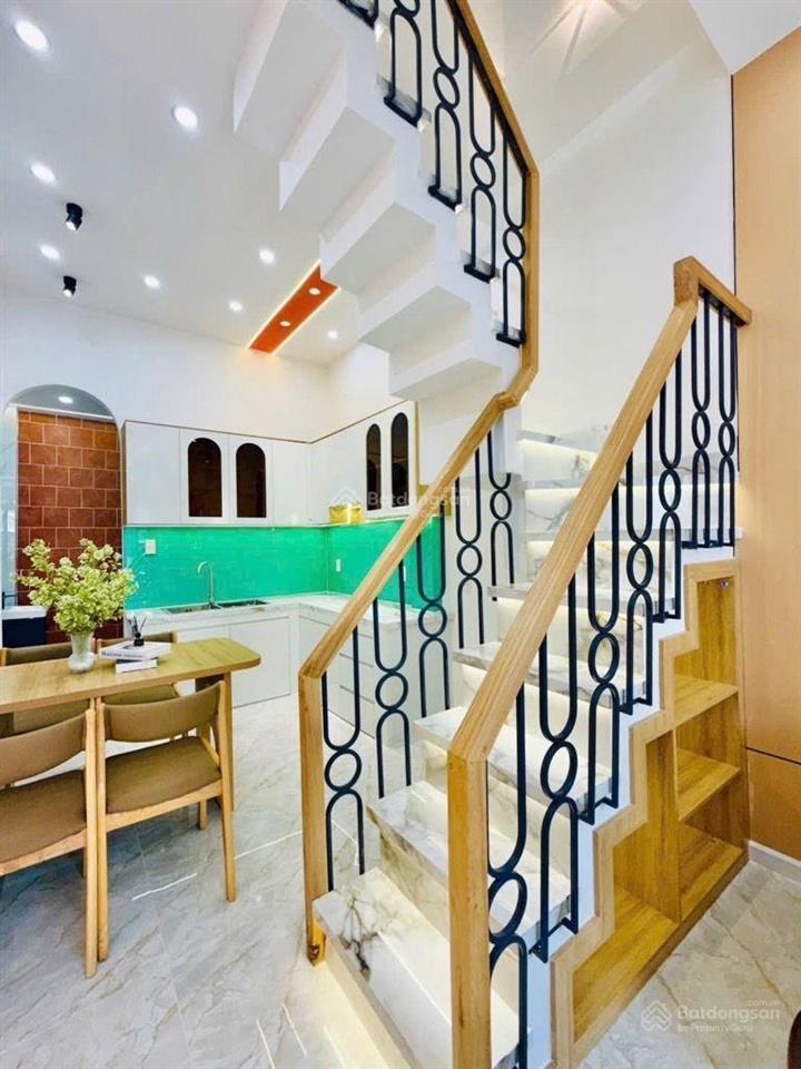 Nhà bán trần bá giao hxh 4 tầng 3pn, 3wc giá nhỉnh 5tỷ tặng full nội thất xịn, an nhơn, gò vấp