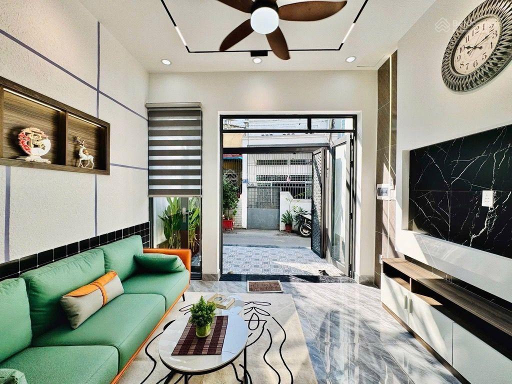 Nhà bán đường số 2, 50m², 3 tầng 4pn, 4wc, nhỉnh 6 tỷ còn tl an hội đông, gò vấp