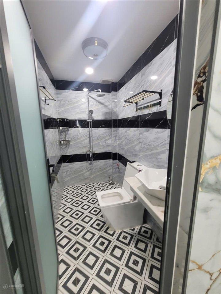 Nhà bán quang trung 54m, 4,5mx13m, 3 tầng, 3 pn, 2 wc chủ gấp bán giảm sâu giá chào mới nhỉnh 6 tỷ