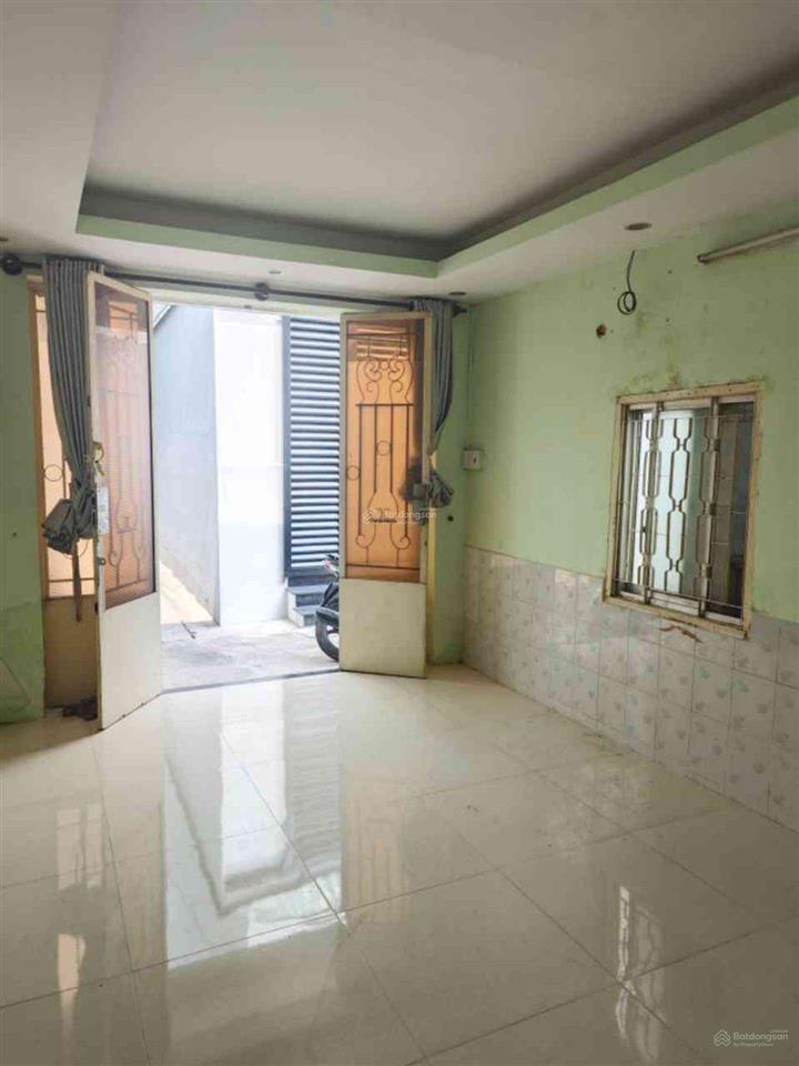 Nhà bán 78m2, 7mx12m diện tích lớn giá nhỏ, vị trí trung tâm gò vấp. chỉ 3 bước chân tới chợ