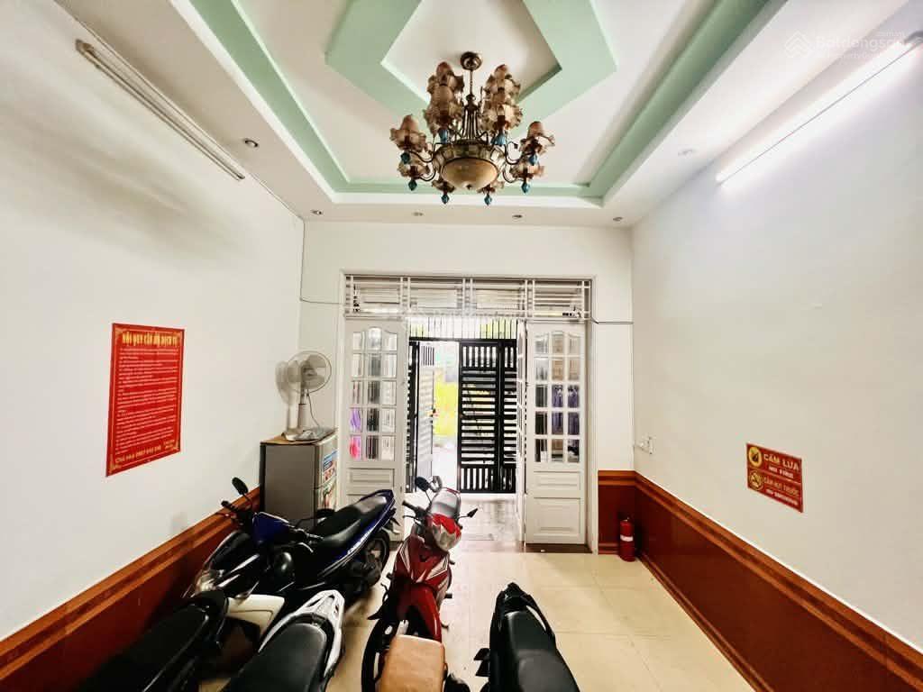 Nhà đường thống nhất hxh tránh 50m2, 4x12m 5tầng, 7pn+wc khép kín, an hội đông, gv giá nhỉnh 6tỷ
