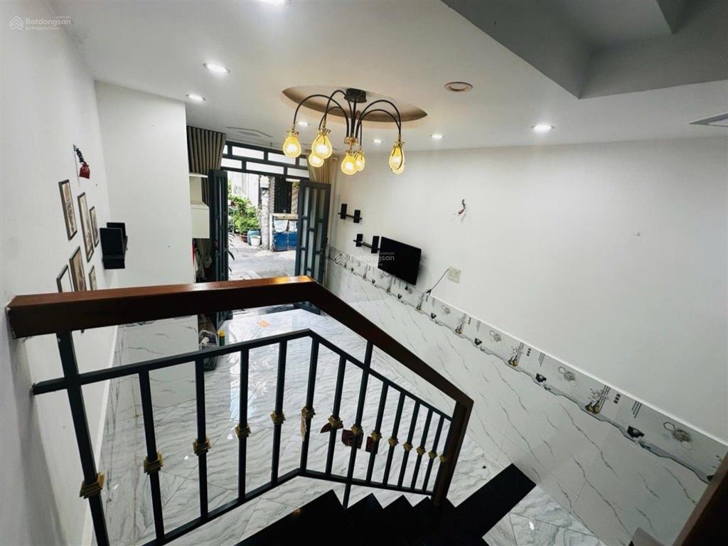 Nhà bán hxh lê đức thọ 3x9m, 2 tầng, 2 pn, 2 wc, giá nhỉnh 2 tỷ tl..