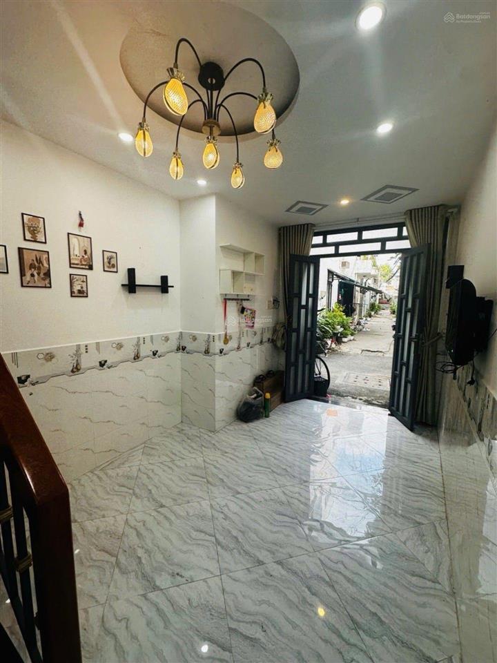 Nhà bán hxh lê đức thọ 3x9m, 2 tầng, 2 pn, 2 wc, giá nhỉnh 2 tỷ tl..