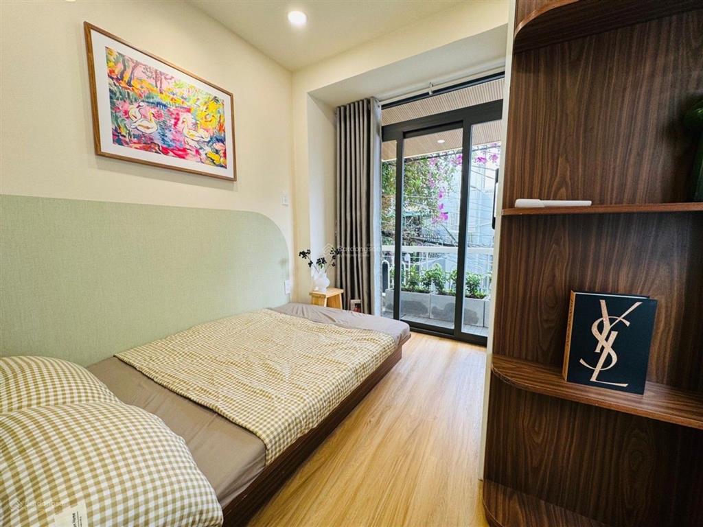 Nhỉnh 3 tỷ tl.. nhanh thì còn  nhà quang trung, hẻm ô tô tới cửa  2 tầng mới, 2 pn, 2 wc