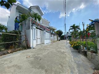 Bán 98m2 ( 90m2 thổ ) giá 3 tỷ 300 tại phường tây nha trang. khu dân sinh, cách cầu bè chỉ 60m