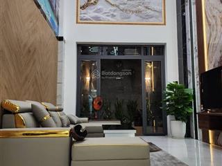 [3 tỷ 680] bán gấp nhà hậu giang, tân bình, 4pn, hẻm xe tải. cho thuê 17 triệu/tháng, shr