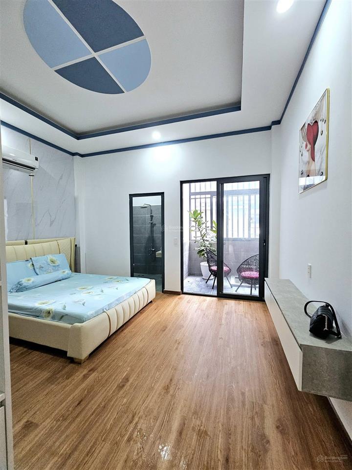 [2tỷ5]bán nhà mặt tiền ngay khu kiến thiết, 4 phòng ngủ ngay đường dân chủ, đường 6m, đã có sổ