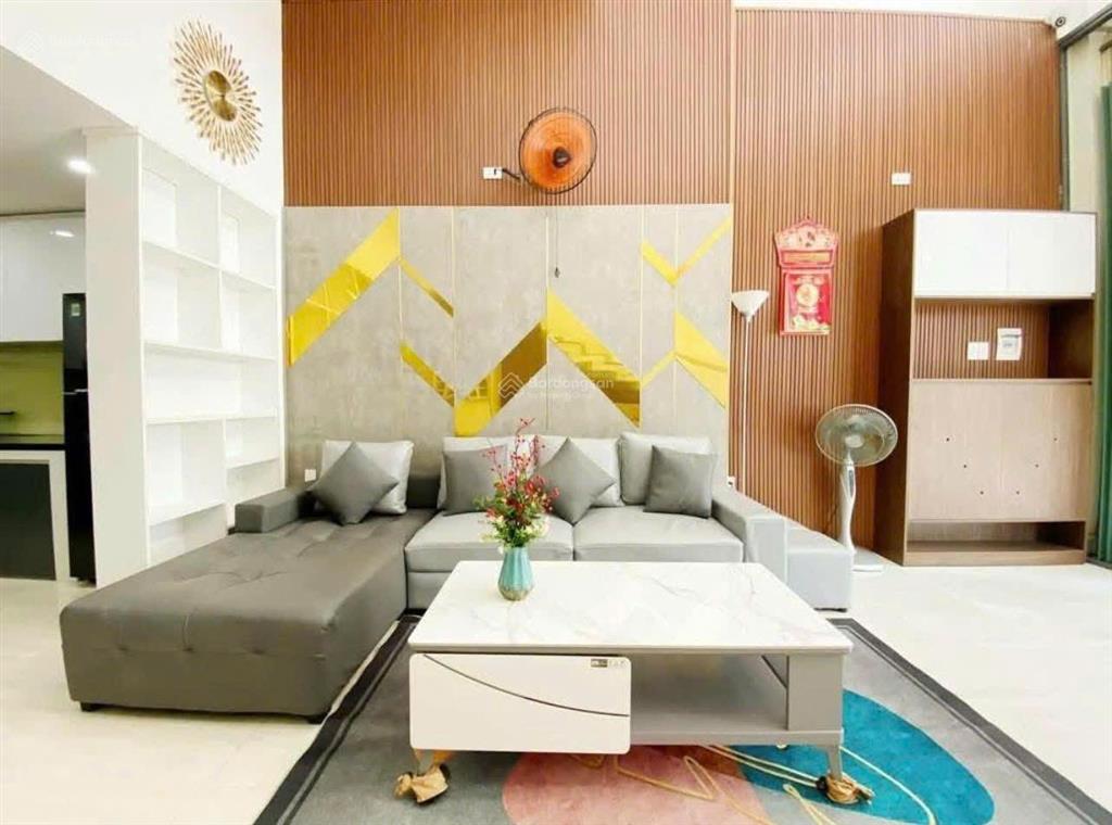 [3 tỷ 680]bán nhà đường lý tế xuyên, đi 2p ra phạm văn đồng, 71m2, sẵn hđ thuê 22 triệu, btct. shr
