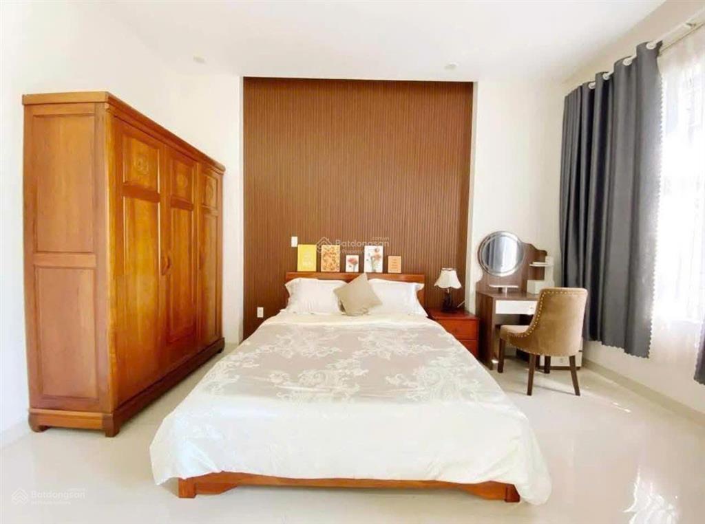 [3 tỷ 680]bán nhà đường lý tế xuyên, đi 2p ra phạm văn đồng, 71m2, sẵn hđ thuê 22 triệu, btct. shr